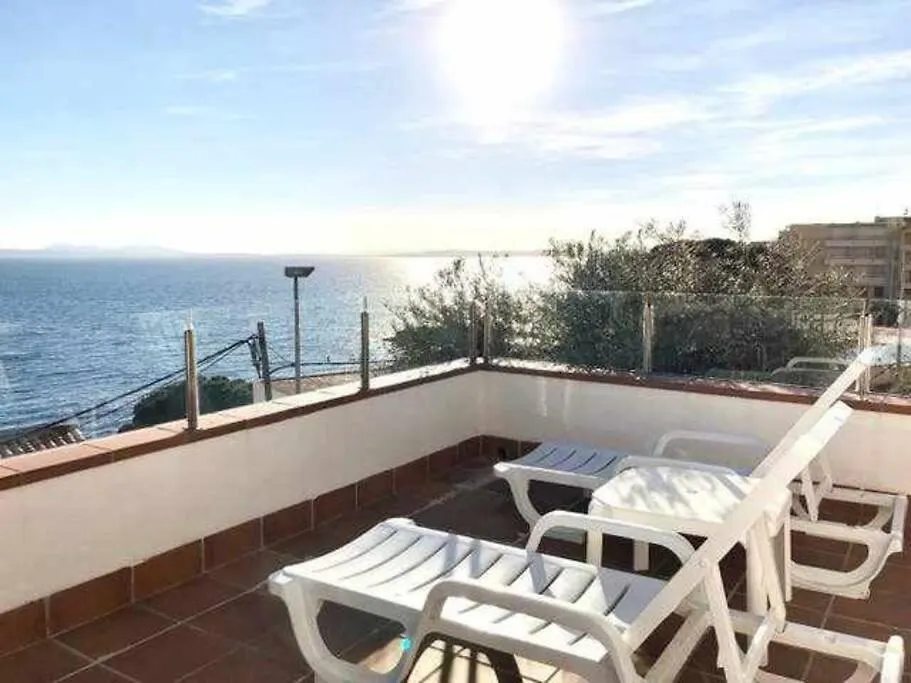Atico Almadrava Apartman Roses