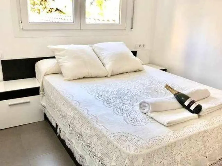 Atico Almadrava Apartman Roses